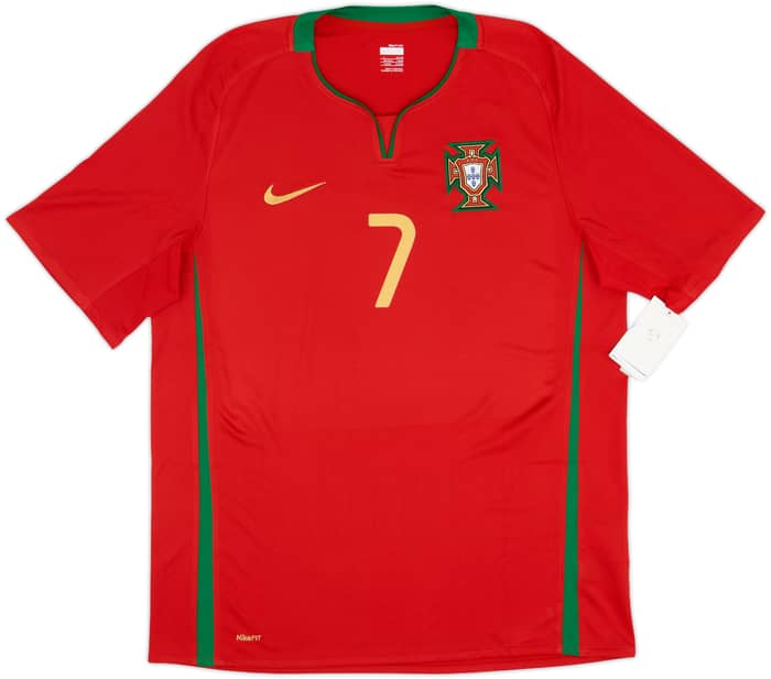 2008-10 Portugal Home Shirt Ronaldo #7 (L)