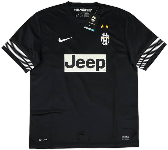 2012-13 Juventus Away Shirt Quagliarella #27 (L)