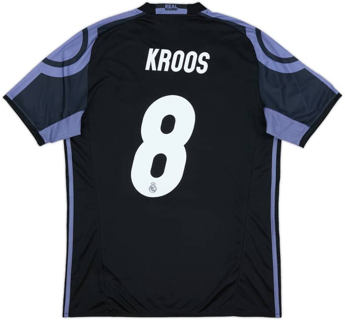 2016-17 Real Madrid Third Shirt Kroos #8 (M)