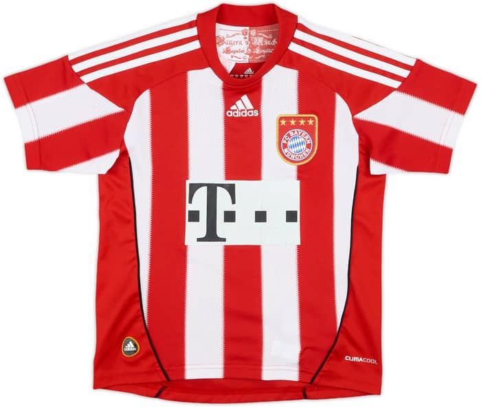 2010-11 Bayern Munich Home Shirt - 7/10 - (7-8 Years)