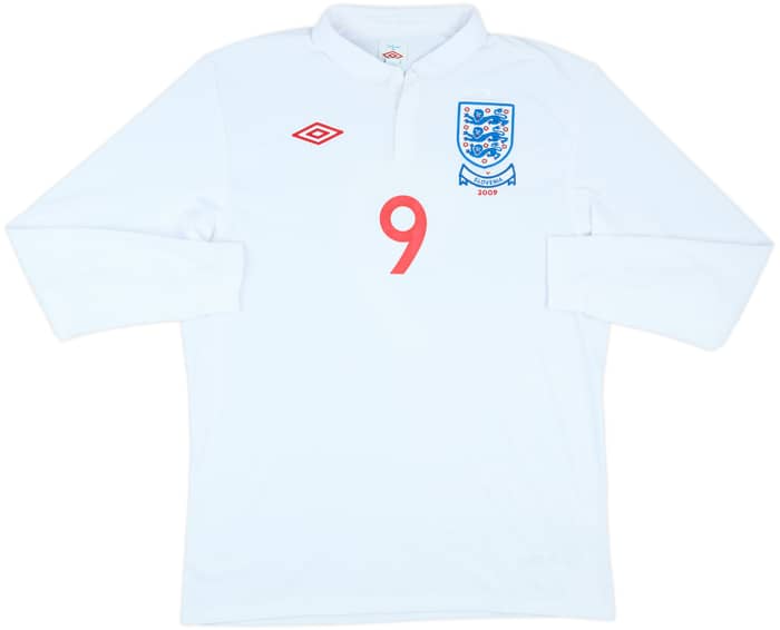 2009 England Match Issue Home L/S Shirt Heskey #9 (v Slovenia)
