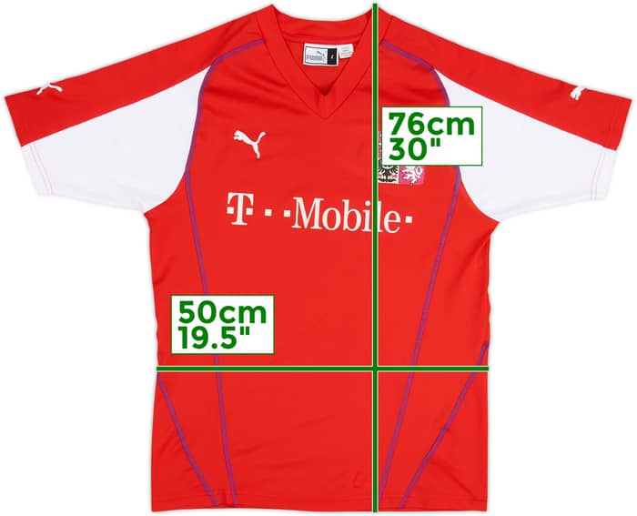 2004-05 Czech Republic Basic Home Shirt - 5/10 - (L)