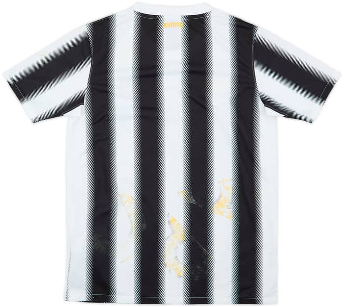 2011-12 Juventus Home Shirt - 4/10 - (12-13 Years)