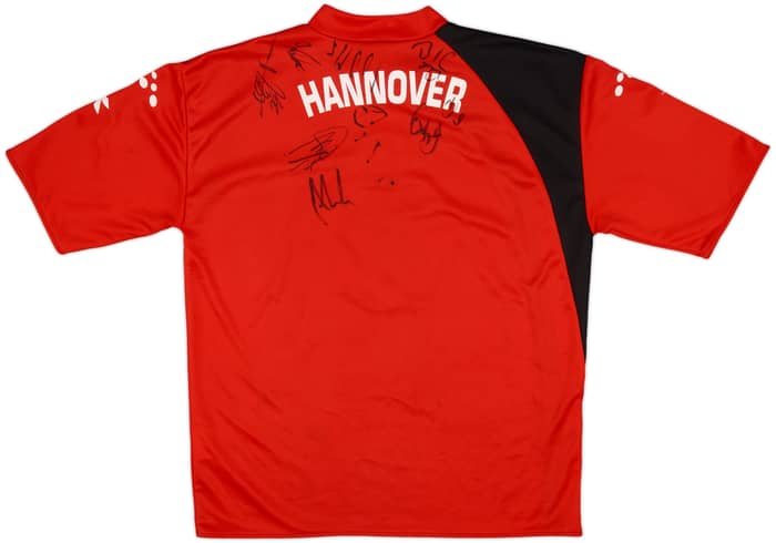 2005-06 Hannover 96 Squad Signed Home Shirt - 7/10 - (XL.Boys)