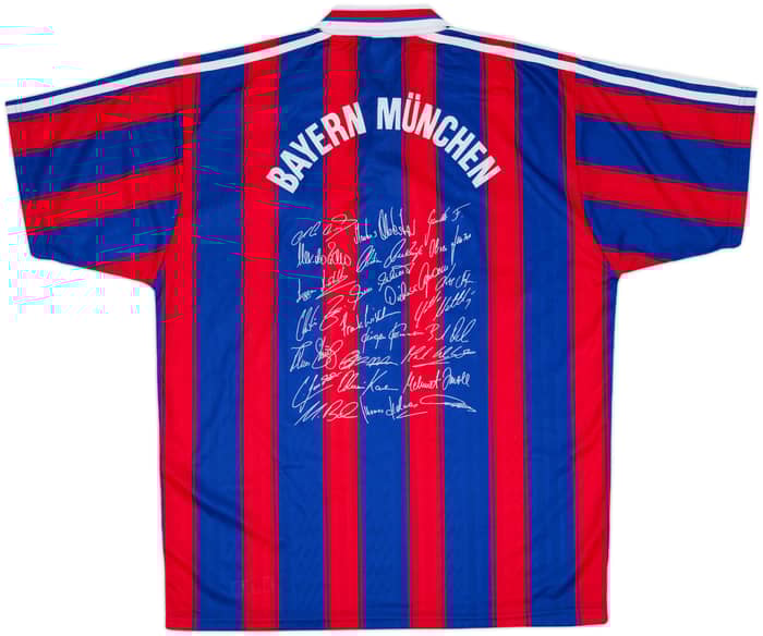 1995-97 Bayern Munich Squad Signed Home Shirt - 8/10 - (L)