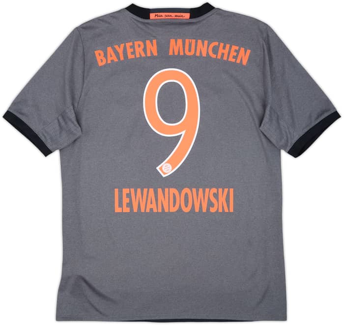2016-17 Bayern Munich Away Shirt Lewandowski #9 - 8/10 - (15-16 Years)