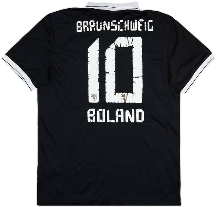 2014-15 Eintracht Braunschweig Third Shirt Boland #10 - 4/10 - (L)