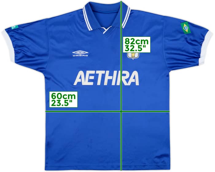 2000s Umbro Template Shirt #10 - 7/10 - (L)