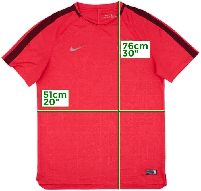 2018-19 Barcelona Nike Training Shirt - 6/10 - (L)