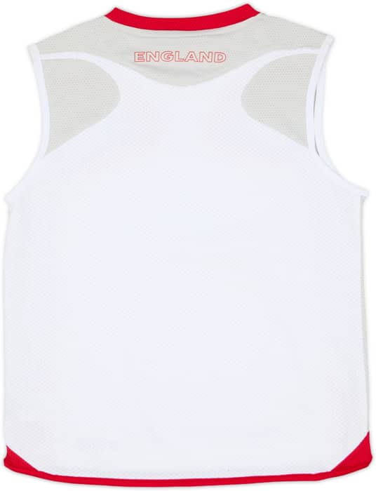 2007-08 England Umbro Training Vest (M.Boys)