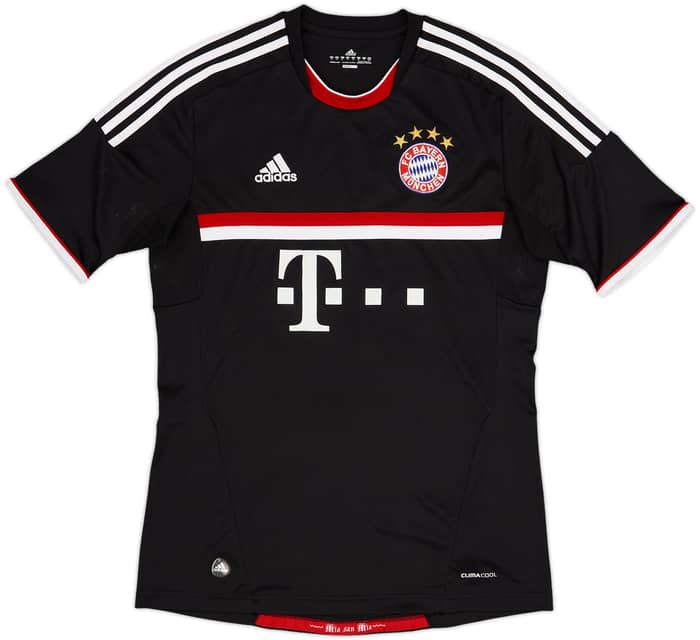 2011-12 Bayern Munich Third Shirt Gustavo #30 - 8/10 - (M)