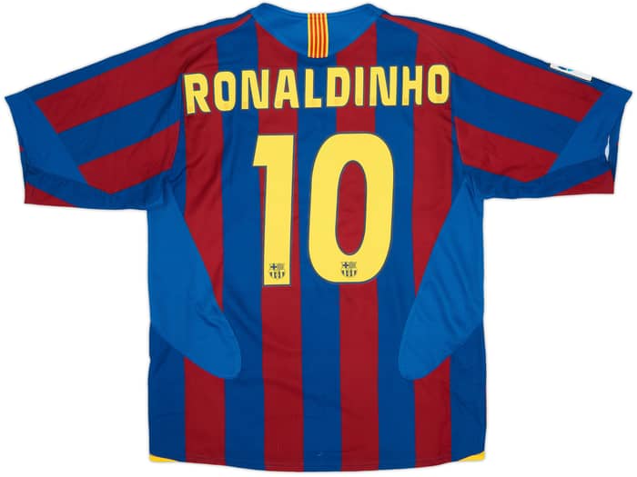 2005-06 Barcelona Home Shirt Ronaldinho #10 - 8/10 - (M)