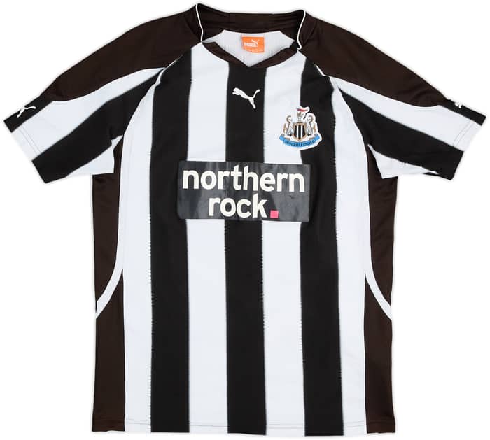 2010-11 Newcastle Home Shirt Jonas #18 - 5/10 - (15-16 Years)