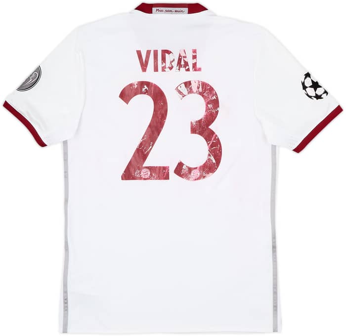 2016-17 Bayern Munich Third Shirt Vidal #23 - 4/10 - (M)