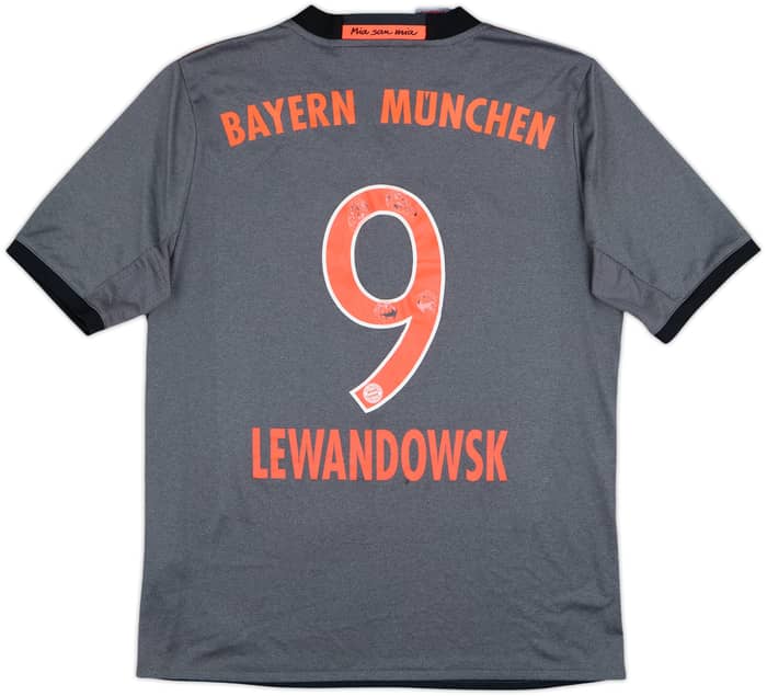 2016-17 Bayern Munich Away Shirt Lewandowski #9 - 5/10 - (XL.Boys)