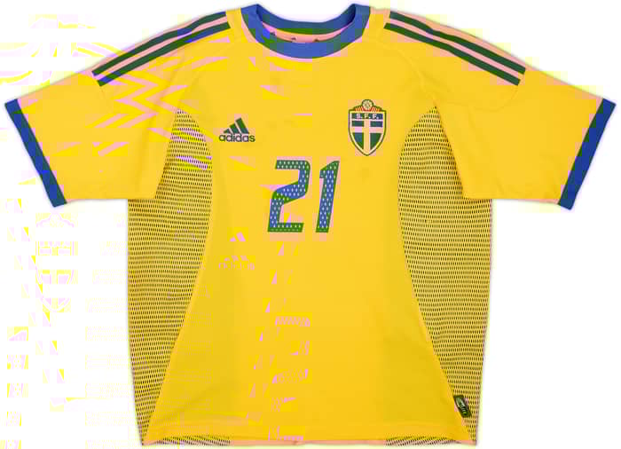 2002-03 Sweden Home Shirt Ibrahimovic #21 - 6/10 - (M)