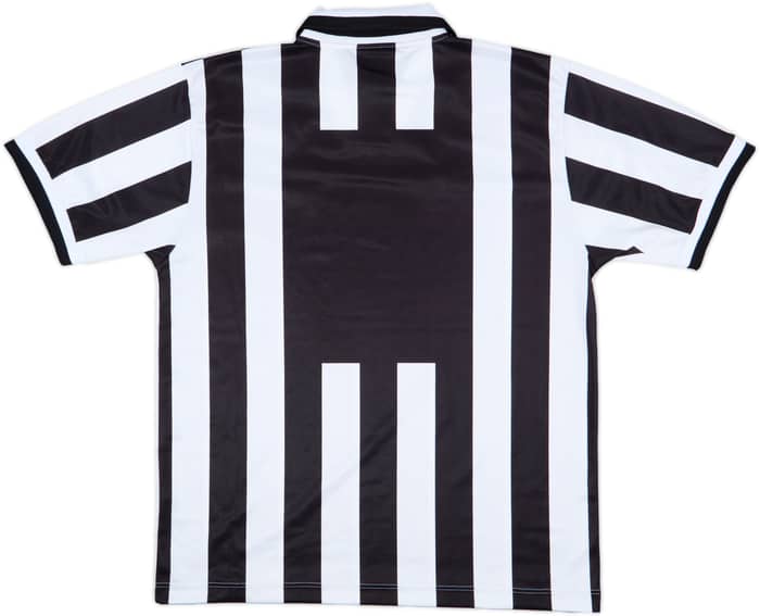 1994-95 Juventus Home Shirt - 9/10 - (L)