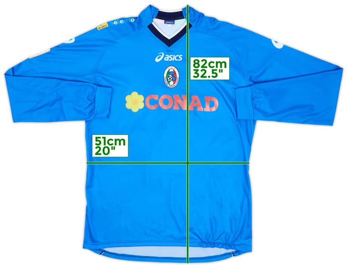 2010 Nazionale Cantanti Match Issue Home Shirt Capua #33