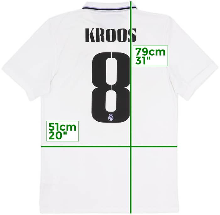 Camiseta de local del Real Madrid 2022-23 Kroos #8 - 10/10 - (M)