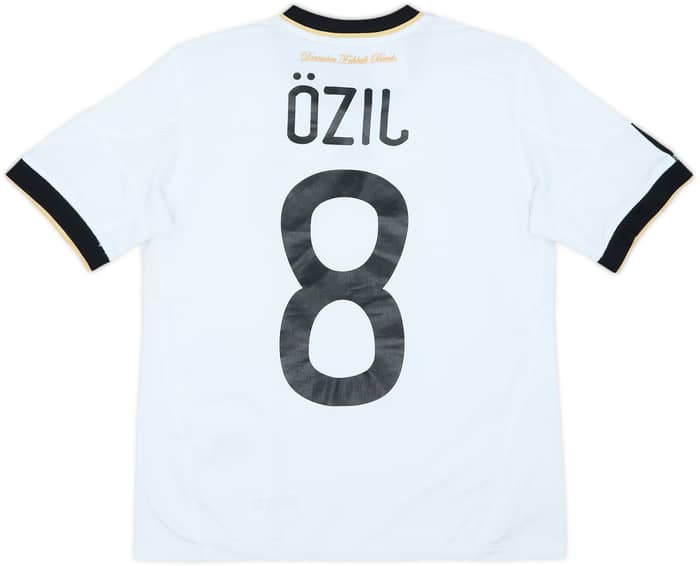 2010-11 Germany Home Shirt Ozil #8 - 7/10 - (S.Boys)