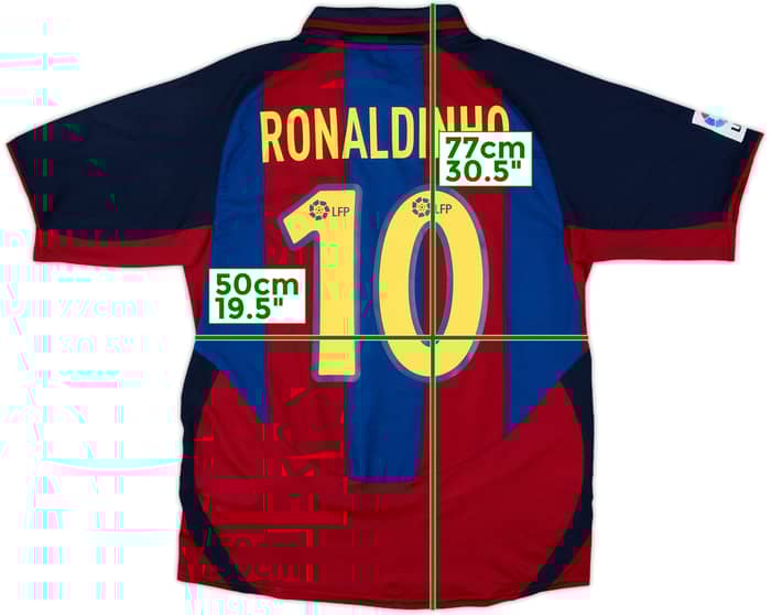 2003-04 Barcelona Home Shirt Ronaldinho #10 - 8/10 - (M)