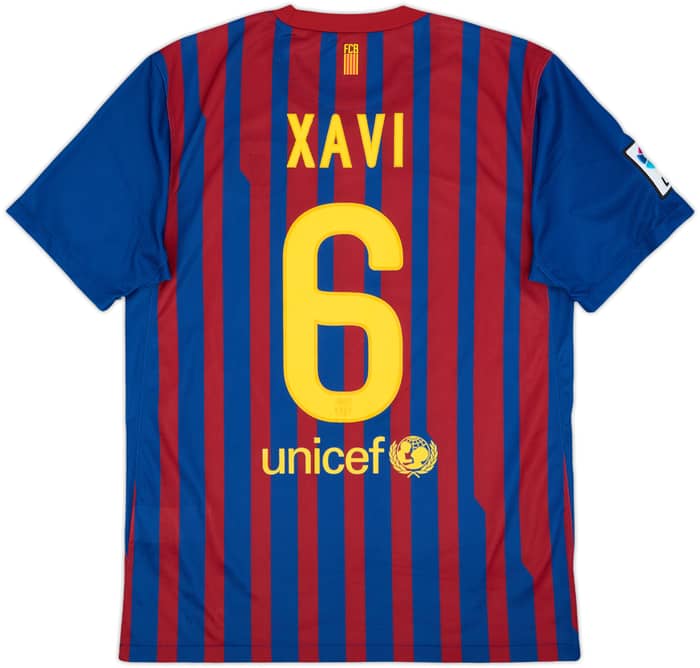 2011-12 Barcelona Home Shirt Xavi #6 - 7/10 - (M)