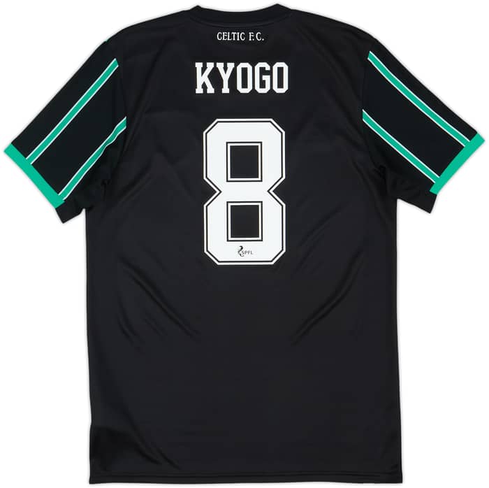 Camiseta de visitante del Celtic 2022-23 Kyogo #8 - 10/10 - (M)
