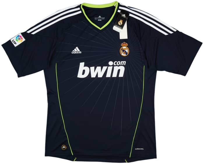 2010-11 Real Madrid Away Shirt Higuain #20 (XL)