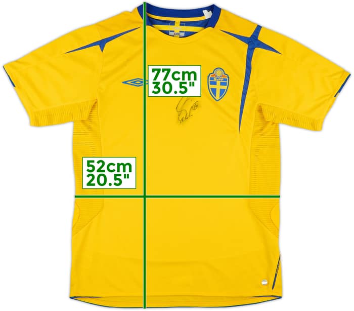 2005-06 Sweden Signed Home Shirt - 8/10 - (M)