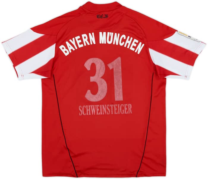 2010-11 Bayern Munich Home Shirt Schweinsteiger #31 - 4/10 - (L.Boys)