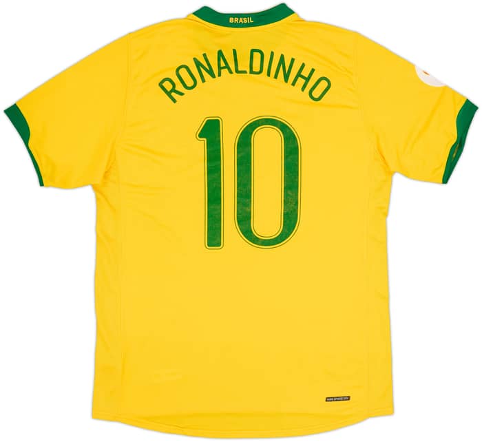 2006-08 Brazil Home Shirt Ronaldinho #10 (L)