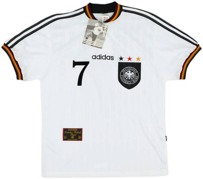 1996-98 Germany Home Shirt Moller #7 (S)
