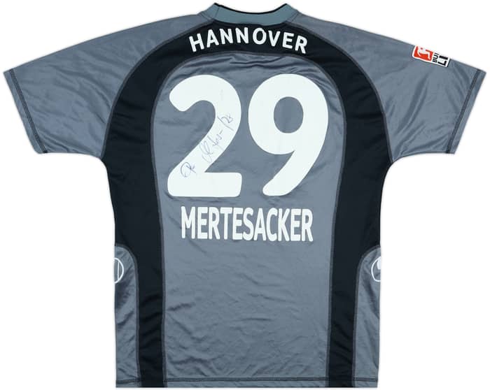 2003-04 Hannover Match Issue Signed Third Shirt Mertesacker #29