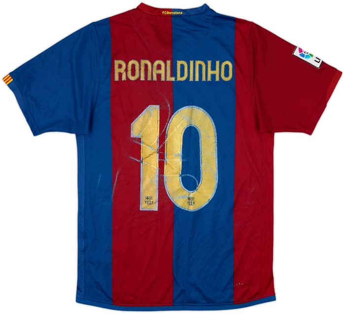 2006-07 Barcelona Home Shirt Ronaldinho #10 - 4/10 - (S)