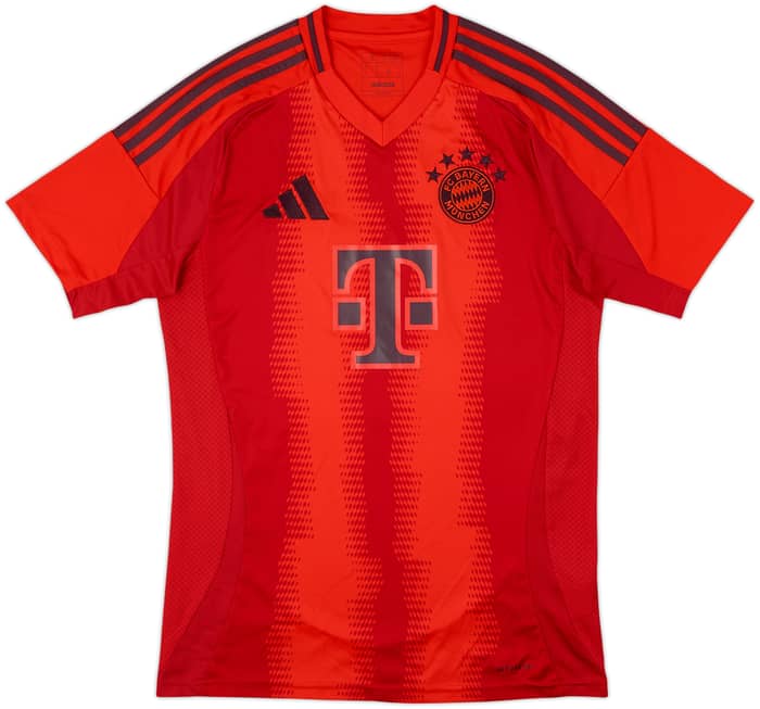2024-25 Bayern Munich Home Shirt - 10/10 - (S)
