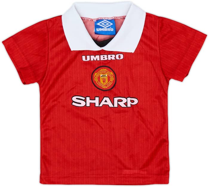 1996-98 Manchester United Home Shirt & Shorts - 9/10 - (18-24 Months)