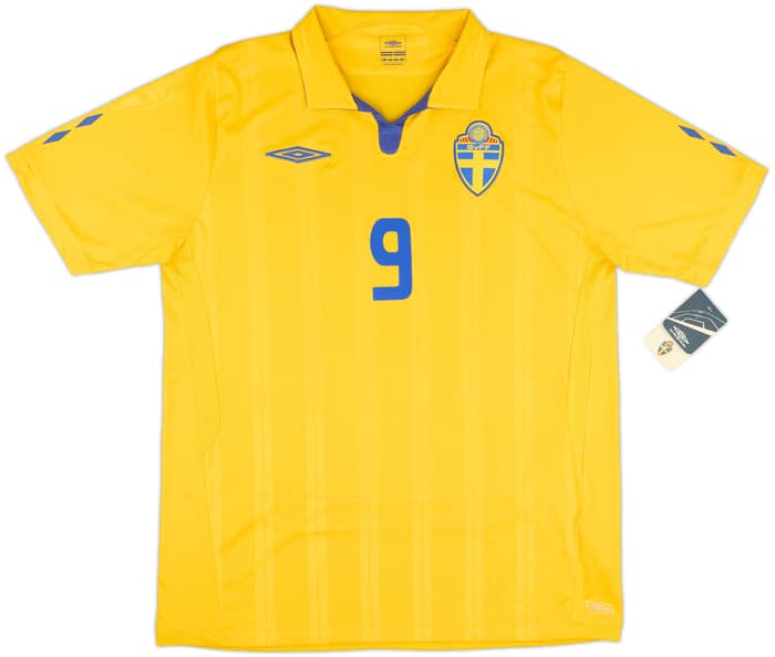 2009-10 Sweden Signed Home Shirt Berg #9 (L)