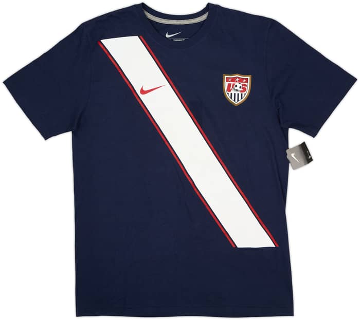 2010-11 USA Nike Cotton Tee USA #10 (L)