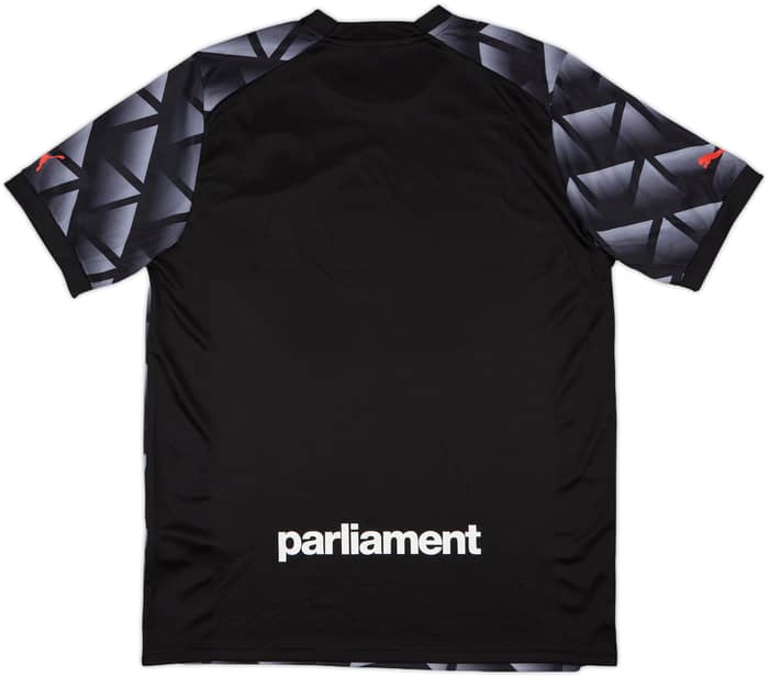 2022-23 Barnsley Away Shirt (L)