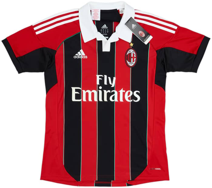 2012-13 AC Milan Home Shirt Balotelli #45 (XL.Boys)