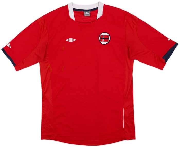 2010-11 Norway Home Shirt - 6/10 - (L)