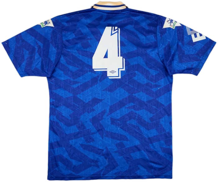 1992-93 Everton Match Issue Squad Signed Home Shirt #4