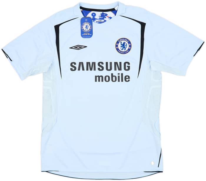 2005-06 Chelsea Away Shirt Essien #5 (L)