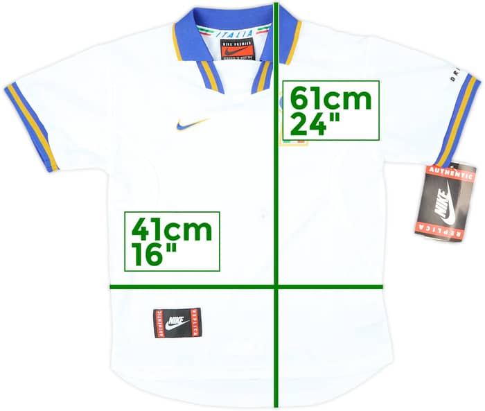 1996-97 Italy Away Shirt (M.Boys)