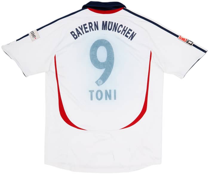 2006-07 Bayern Munich Away Shirt Toni #9 - 4/10 - (XL)