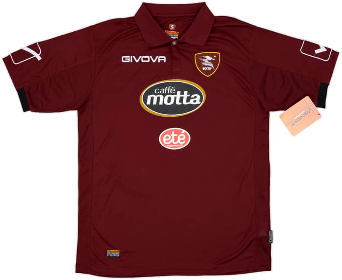 2016-17 Salernitana Home Shirt Donnarumma #11 (L)