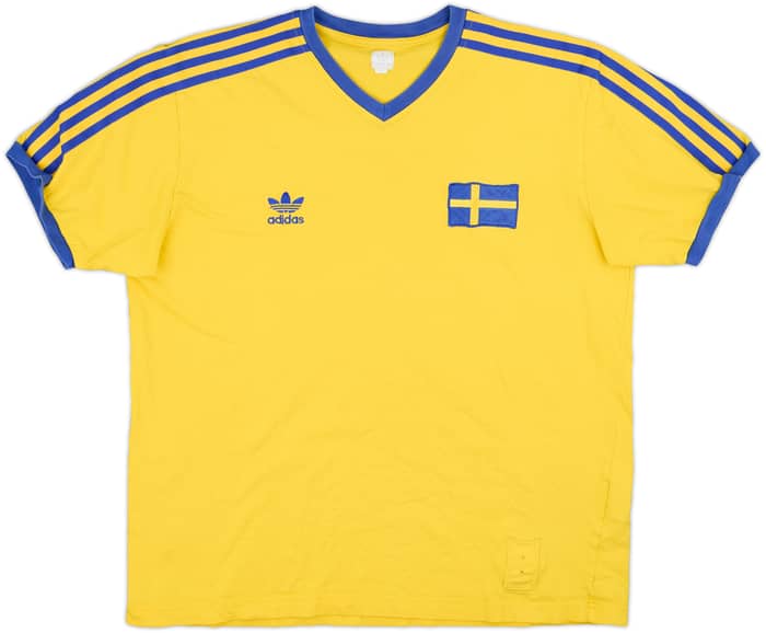 2006 Sweden adidas Originals Retro '1974' Home Shirt #10 #10 (Edstrom) - 6/10 - (M)