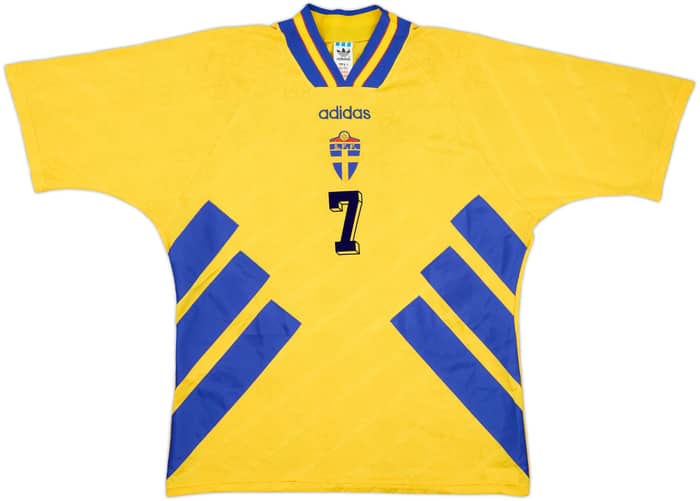1994-96 Sweden Home Shirt Larsson #7 - 9/10 - (L)