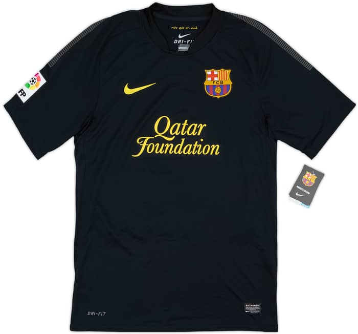 2011-12 Barcelona Away Shirt Pique #3 (S)