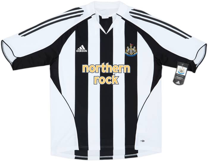 2005-07 Newcastle Home Shirt Shearer #9 (L)